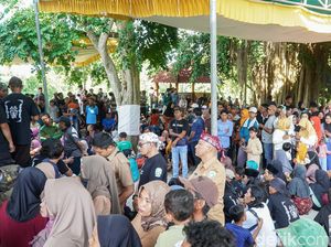 Momen Ki Buyut Terik Pimpin Desa Tlemang Mewujud Dalam Mendhak Sanggring