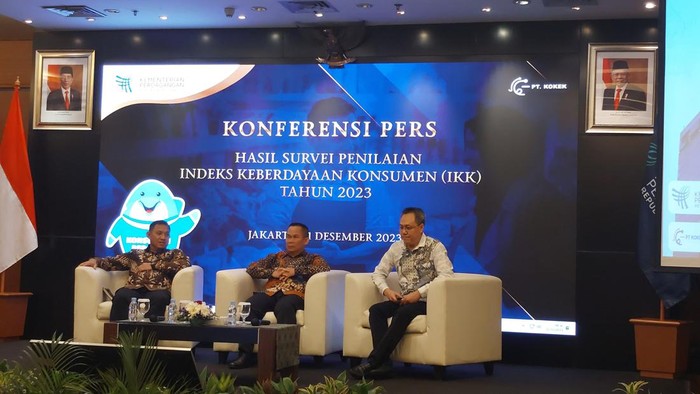 Konferensi pers hasil survei Indeks Keberdayaan Konsumen (IKK) 2023