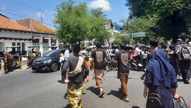 Malioboro Diserbu Wisatawan Jelang Libur Nataru