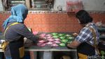 Manis Legit Pancake Durian Wonosalam, Mau Coba?