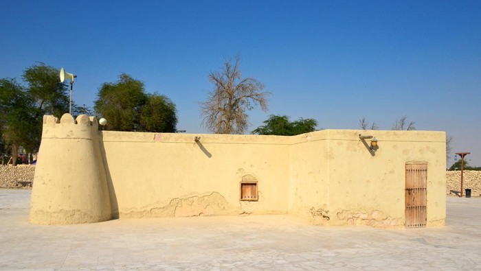 Masjid Jawatha Jawatha Mosque is a restored historic site still used for prayers, with ruins thought to be over 1000 years old.