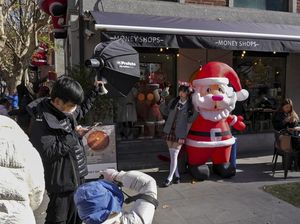Melihat Perayaan Natal di China