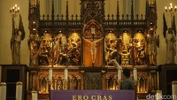 Misa Natal merupakan upacara saat umat Kristiani memperingati kelahiran Yesus Kristus.