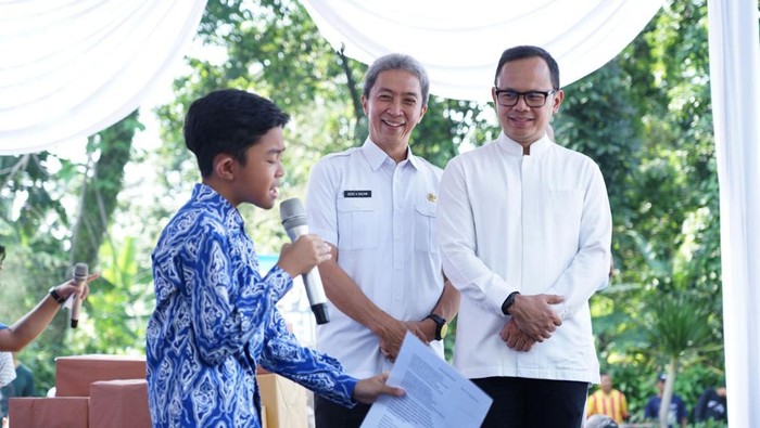 MK mengabulkan gugatan kepala daerah soal masa jabatan yang terpotong. Walkot Bogor Bima Arya mengatakan tetap menjabat hingga akhir masa jabatan April 2024. (dok Ist)