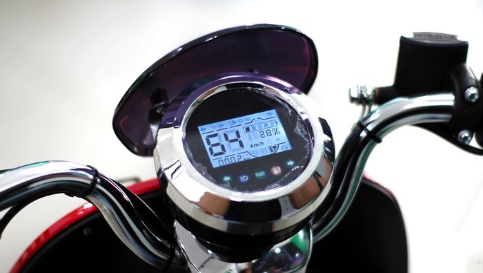 Motor listrik ECGO mendapatkan subsidi dari pemerintah