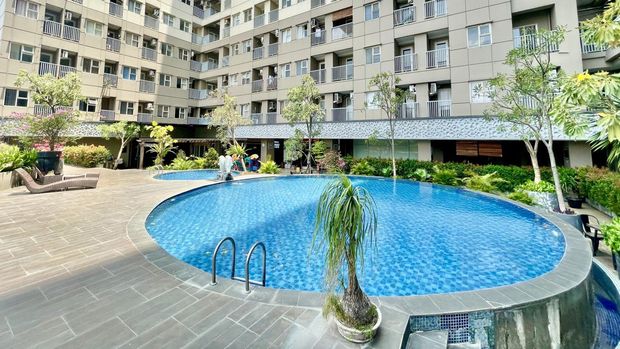 Tak begitu banyak pilihan hotel yang tersedia di kawasan Ciputat, Tangerang Selatan, Banten. Mengisi celah itu, ada sebuah hotel yang menawarkan nuansa ala Jepang untuk menarik minat traveler.