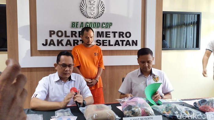 Polisi merilis kasus Panca Darmansyah membunuh 4 anaknya di Jagakarsa, Jakarta Selatan, Kamis (21/12/2023).
