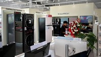 Ini tempatnya bagi para masyarakat untuk merasakan langsung teknologi yang ada pada produk LG. Memberi inspirasi dengan mengalami langsung sekaligus mendapat edukasi lebih menyeluruh akan perangkat elektronik dengan teknologi terkini LG.