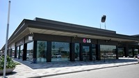 Dengan semakin canggihnya berbagai inovasi perangkat elektronik LG, keberadaan LG Experience Store ini tak lepas dari upaya LG untuk lebih dapat mengkomunikasikan kecanggihan berbagai lini produknya.Memperoleh pengalaman sendiri melalui interaksi dengan berbagai teknologi produk didalamnya guna memberi  kemudahan dan kenyamanan gaya hidup modern.
