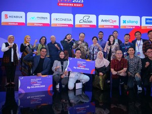 Inovator Muda Pahlawan Digital UMKM 2023 Memberi Penghargaan dan Tanda Tangan Komitmen dengan 10 Finalis