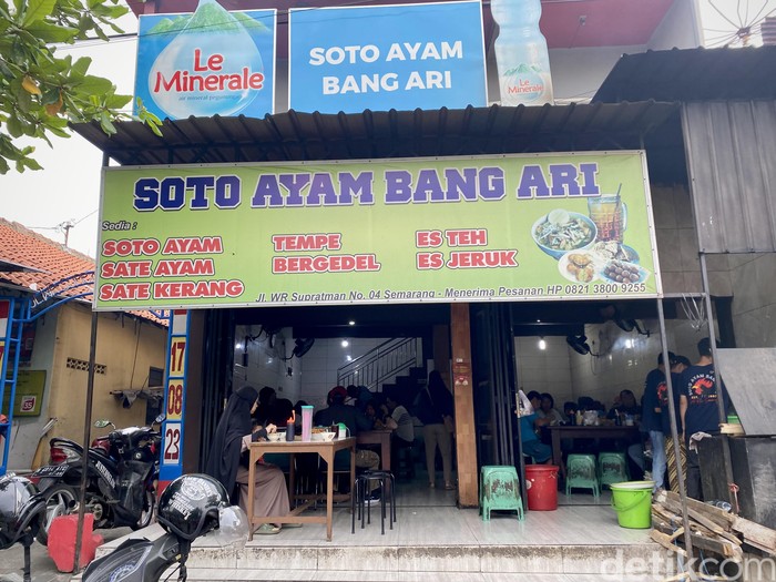 Soto Ayam Bang Ari Soto Ayam Bang Ari