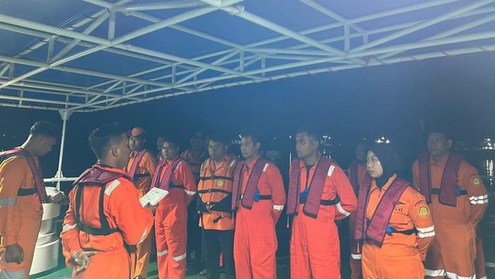 Tim SAR dikerahkan cari Kapal Bigetron hilang kontak di Laut Mamuju.