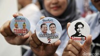 Tema Townhall Muda Cuan hadir sebagai panggung inspiratif untuk menyatukan kaum muda yang bersemangat dalam mewujudkan keberlanjutan positif bagi relawan Prabowo-Gibran. 