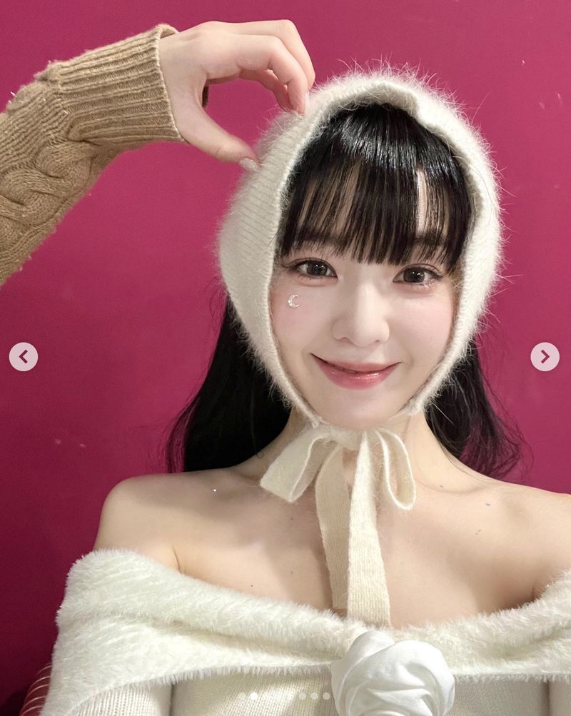 6 Tren Fashion Musim Dingin 2023, Irene Red Velvet Pakai Babushka Scarves