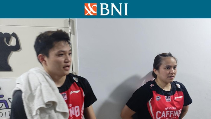 Bobby Setiabudi/Melati Daeva Oktaviani melaju ke final BNI Kejurnas 2023. Wakil Jawa Tengah ini lolos setelah melalui duel sengit tiga gim.