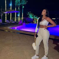 Sering dikira hanya berkostum, Daniela memastikan bahwa ia memang bekerja sebagai petugas lalu lintas. Foto: Instagram @ dany06g