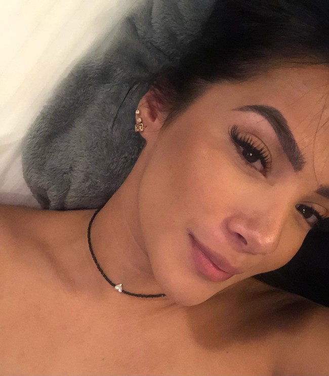 Jadi terkenal, Daniela kini semakin menarik perhatian para pengendara dan pejalan kaki di daerah Pereira, kota di mana ia ditugaskan. Foto: Instagram @ dany06g