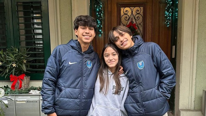 Donna Agnesia dan Darius Sinathrya