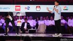 Gibran Vs Imin soal Tips Bangun Solo, Mic Cak Imin Jatuh