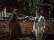 Penyesalan Park Seo Joon-Han So Hee Saat Syuting Gyeongseong Creature