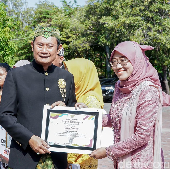 hari ibu di lamongan