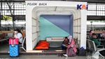 Jelang Libur Nataru, Stasiun Senen Dipadati Penumpang