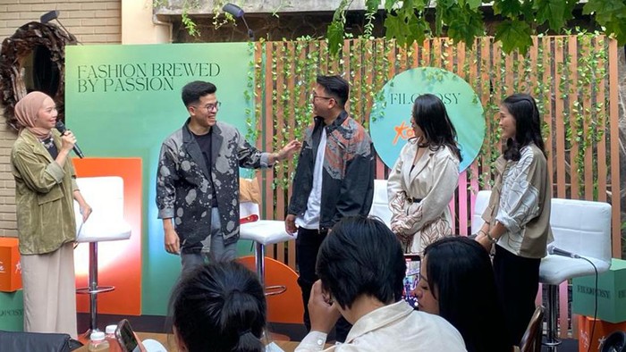 Kolaborasi Estetis Industri Kopi dan Fesyen Kolaborasi Estetis Industri Kopi dan Fesyen