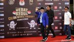 Lambaian Tangan Tiga Paslon Capres Cawapres