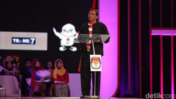 Mahfud Soroti Rekrutmen Diplomat di Debat Cawapres 2024
