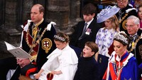 Penobatan Raja Charles III sebagai Raja Inggris ini adalah perpaduan antara prosesi bersejarah berusia hampir 1000 tahun dengan wajah Kerajaan Inggris yang lebih modern. Yui Mok  - WPA Pool/Getty Images.