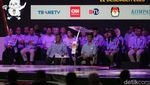 Potret Raffi Ahmad dan Nagita Slavina di Belakang Prabowo