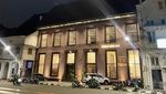 Bisa Ngopi Enak  Ditemani Pisang Goreng di Bangunan  Kolonial Ini