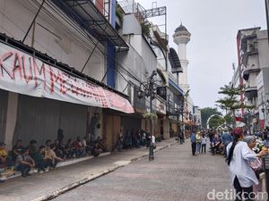 Penertiban PKL di Bandung Ricuh, 2 Satpol PP Disiram Minyak Panas