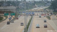 PT Cinere Serpong Jaya (CSJ) selaku pengelola dan anak usaha PT Jasa Marga (Persero) Tbk mengatakan Tol Pamulang-Cinere belum akan dikenakan tarif. Meski begitu, pengguna jalan baik dari arah Bogor menuju Serpong, Kunciran, Bandara serta sebaliknya tetap melakukan transaksi di Gerbang Tol (GT) Limo Utama, GT Limo 1 dan GT Limo 2 yang dikelola PT TLKJ.