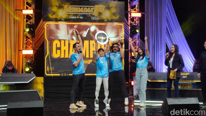 Mendadak FF, kompetisi Free Fire besutan Rans Entertainment, resmi berakhir. Juaranya disabet oleh Frost, tim yang dipimpin oleh Raffi Ahmad.