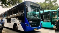 Sejumlah bus TransJakarta parkir di Terminal Kampung Rambutan, Jakarta, Jumat (22/12/2023).