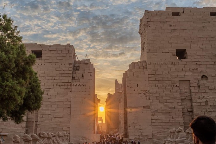 Winter solstice di Kuil Karnak Mesir Winter solstice di Kuil Karnak Mesir