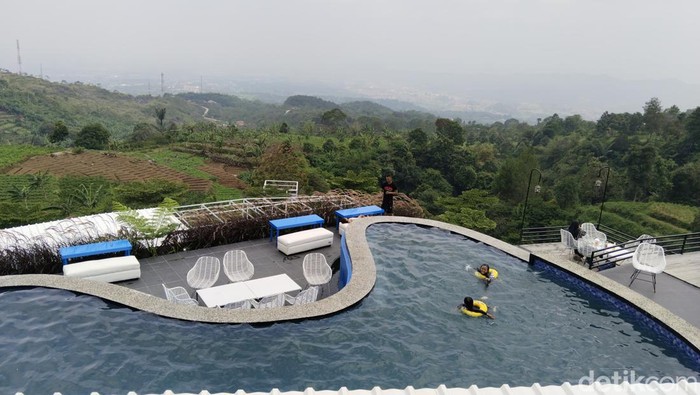 wisata Sarae Land di Kuningan.