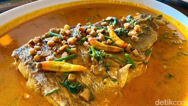 Yummy! Ada Puluhan Menu Seafood Enak ala Nusantara di Restoran Ini