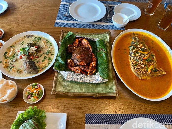 Yummy! Ada Puluhan Menu Seafood Enak ala Nusantara di Restoran Ini Yummy! Ada Puluhan Menu Seafood Enak ala Nusantara di Restoran Ini