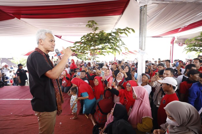 Antusiasme Warga Majalengka Menyambut Program KTP Sakti Ganjar