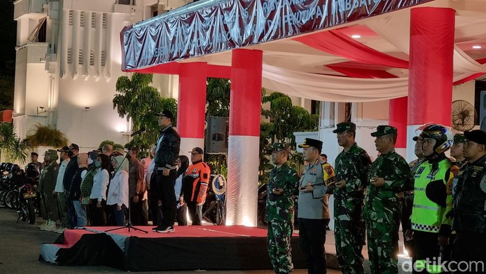 Apel skala besar di Balai Kota demi pastikan keamanan Natal.