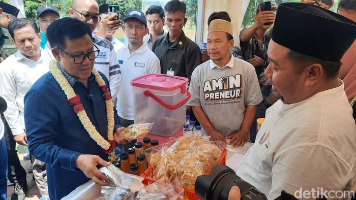 Cawapres Muhaimin Iskandar bertemu 1000 UMKM di Kudus, Sabtu (23/12/2023)