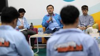 Diskusi ini juga membahas hasil debat cawapres dari perspektif ekonomi syariah.