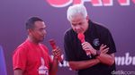 Ganjar Sapa Nelayan di TPI Karangsong Indramayu
