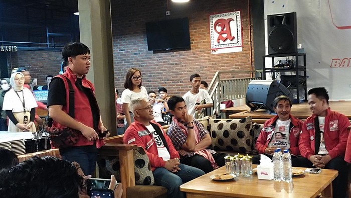 Kaesang Pangarep di Kopi Kita, Kendari, Sulawesi Tenggara, Sabtu (23/12/2023).