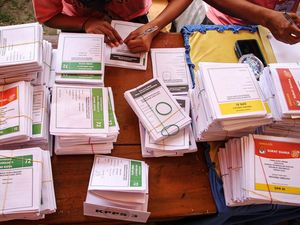 Pemilih DPTb Mencoblos Berapa Surat Suara? Begini Ketentuannya