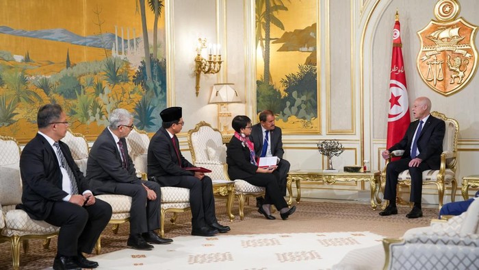 Menlu RI Retno Marsudi melakukan kunjungan bilateral ke Tunis (dok.KBRI Tunis)