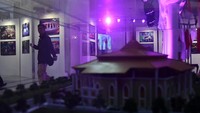 Pameran foto itu merupakan refleksi kinerja Wali Kota Bogor Bima Arya selama 10 tahun memimpin.  