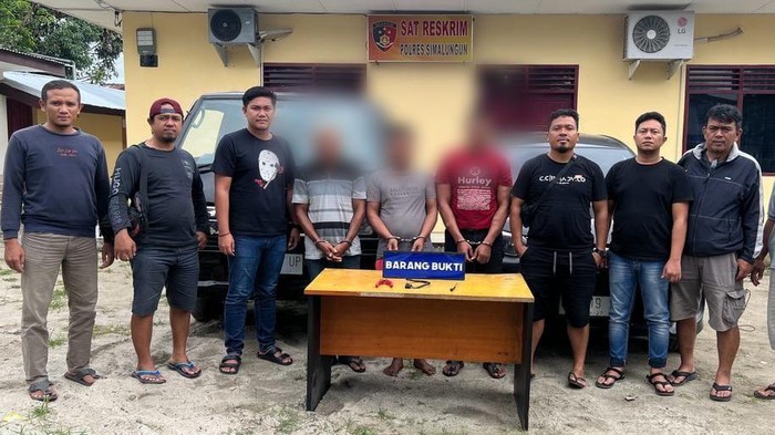 Para pelaku pencurian ditangkap polisi. (Foto: dok Polres Simalungun).